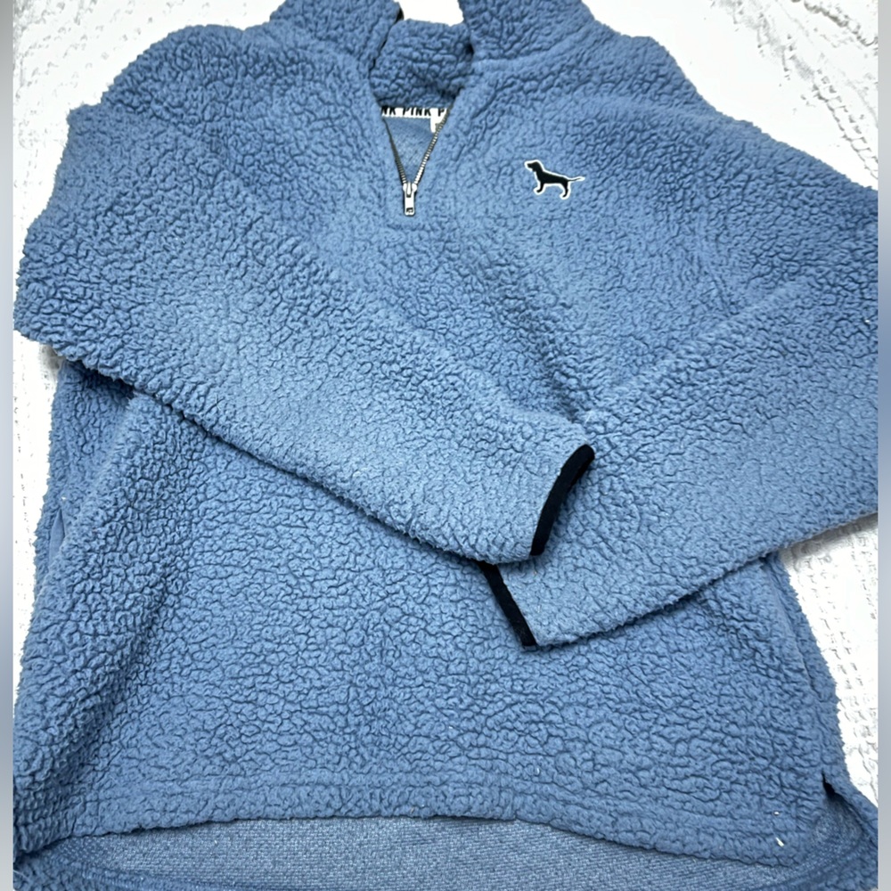 Vs pink sherpa
